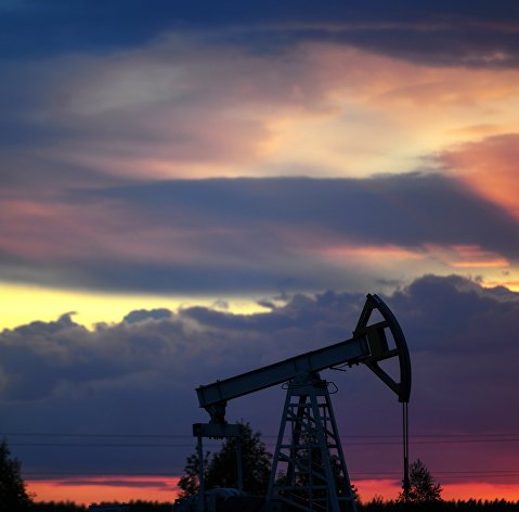 Нефть продолжает снижение на фиксации прибыли