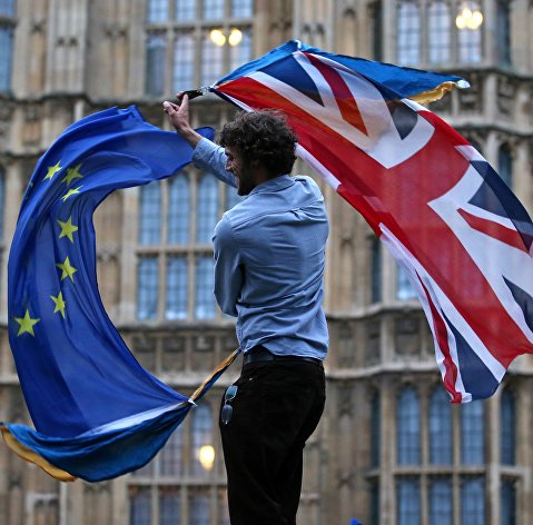 Британия и ЕС завершили переходный период по Brexit