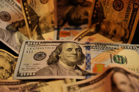 "Другие доллары". Неожиданная изнанка мира валютных курсов