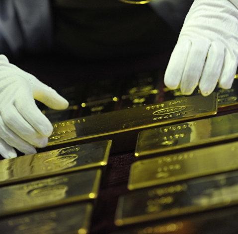 ЦБ Узбекистана: золотовалютные резервы снизились с начала года до 35,4 миллиарда долларов