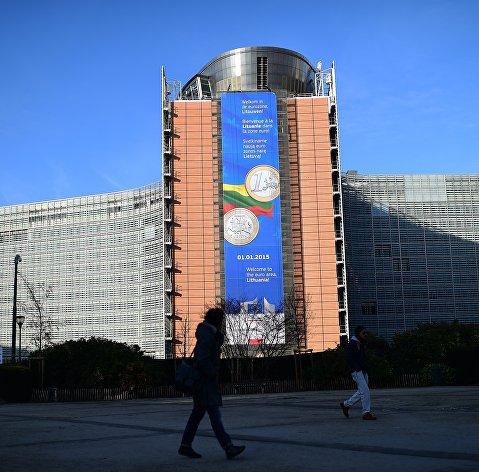 ЕК: Евросоюз наблюдает позитивные сдвиги в борьбе с обходом санкций против РФ